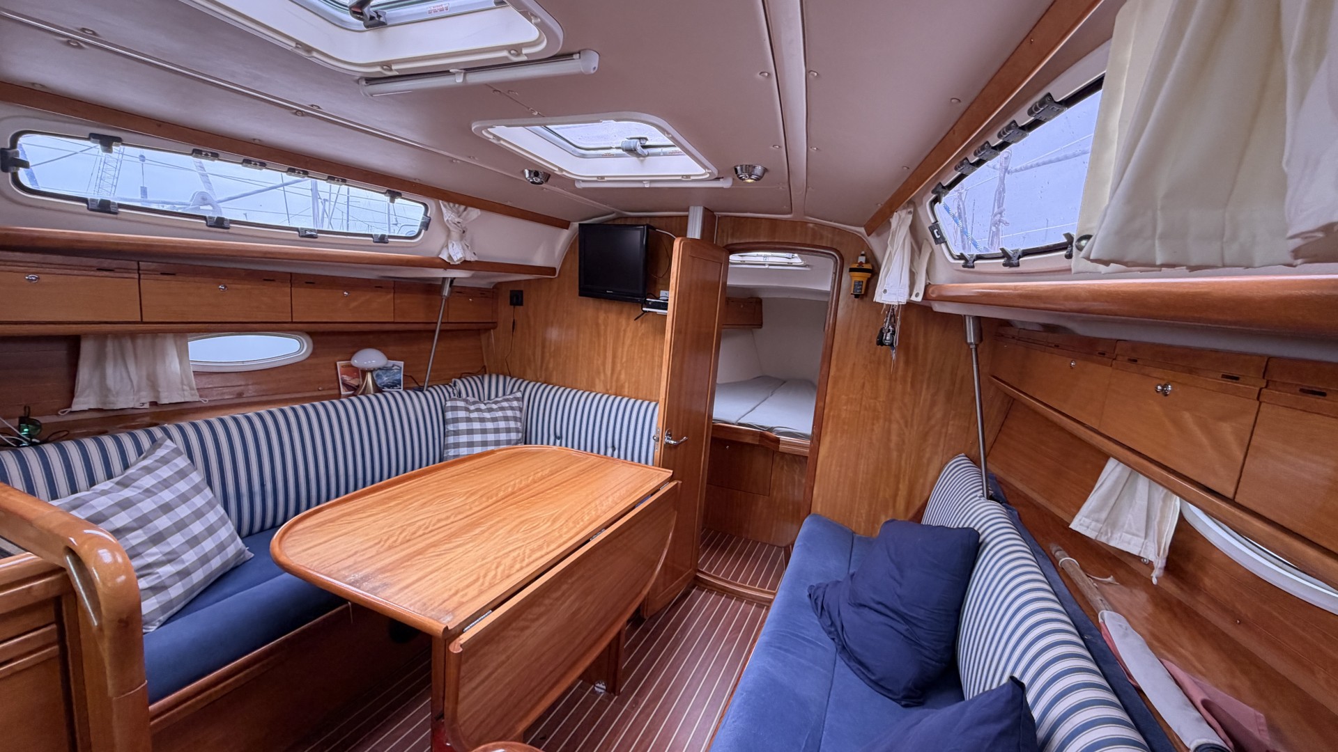 BAVARIA - 34 CRUISER à vendre